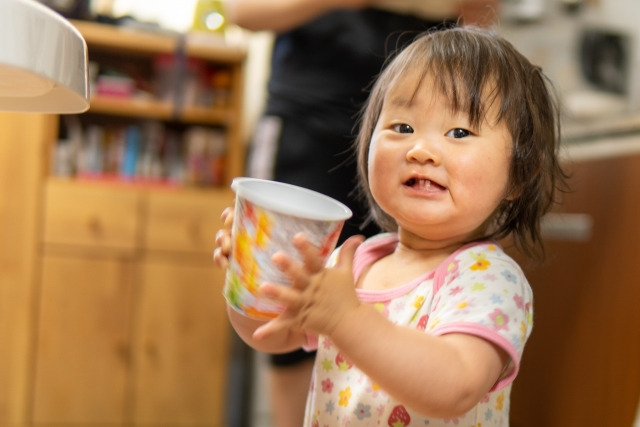 小児矯正は何歳から始めるべき？年齢別のおすすめ時期とポイント